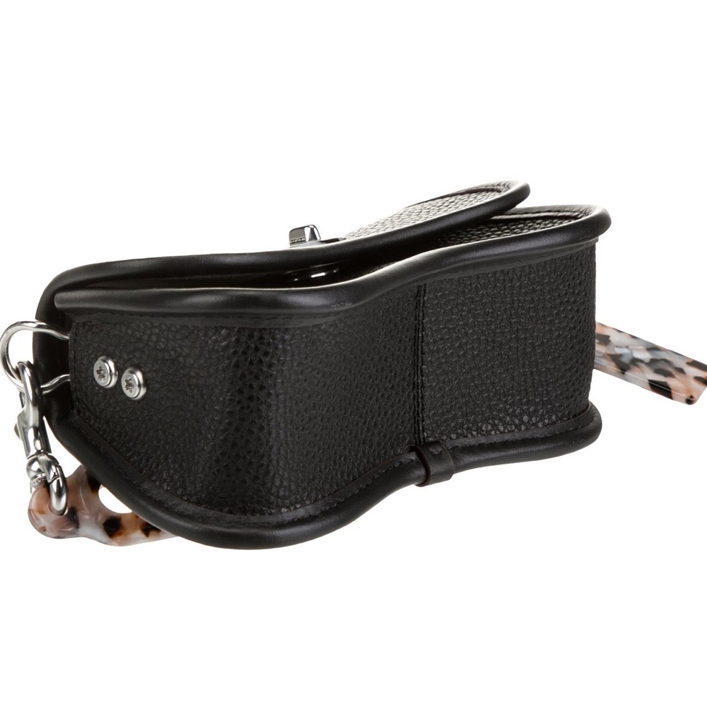 Coach Coachtopia Mini Wavy Dinky Bag with Crossbody Strap in Black Leather.
NWT - Picture 3 of 13